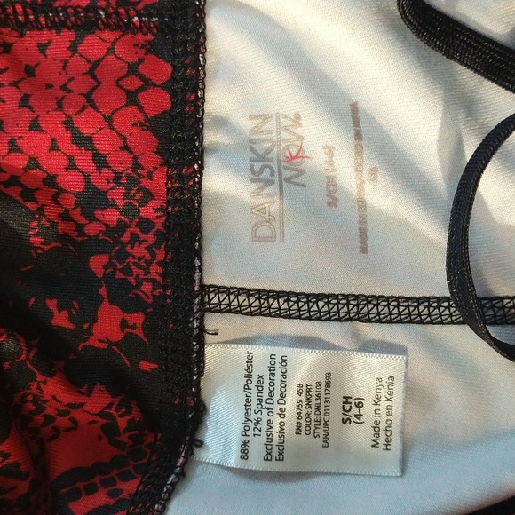 Size S Danskin athletic workout capris - Picture 12 of 16